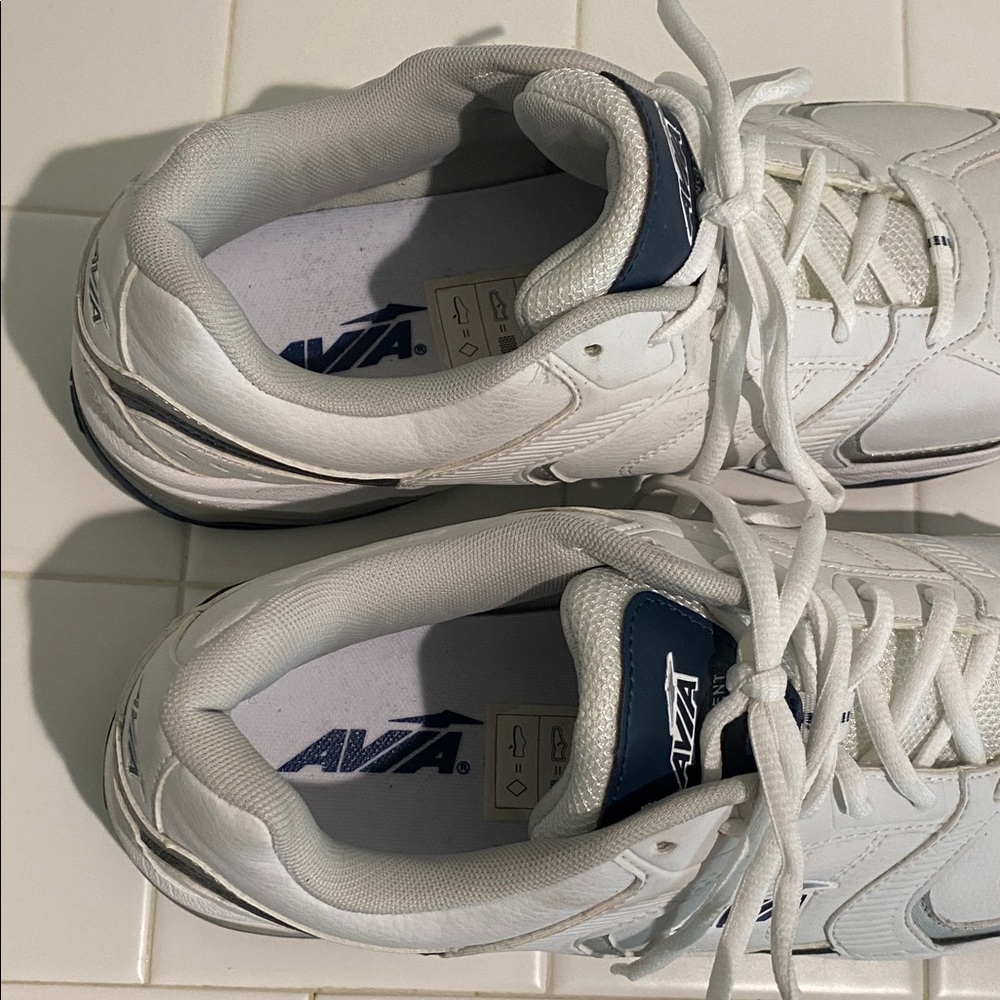 NWOT Men’s Avia Avi-Tangent Sneakers - Picture 4 of 8